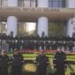 Громкие отставки не утихомирили протестующих в Молдове