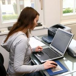 СК: открыто уголовное дело на жительницу Казани за фото в соцсети ВКонтакте