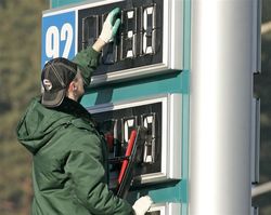 Почему бензин в России будет только дорожать