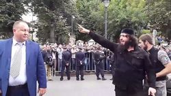 Кого поддерживают протестующие – рохинджа в Мьянме или Кадырова в России? 