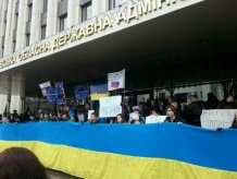 Подавляющее большинство населения Донбасса готово стать днепропетровцами