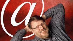 Светлой памяти изобретателя e-mail – 5 фактов о Рэе Томлинсоне 