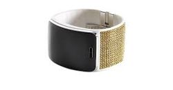 Samsung украсил часы Gear S кристаллами Swarovski