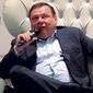 Замуж по расчету или по любви: самые богатые россияне-холостяки
