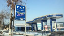 В Узбекистане снова подорожало топливо на автозаправочных станциях 