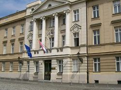 Хорватия против тренда: народ не дал добро на однополые браки