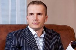 Александр Янукович не финансирует войну в Донбассе и готов возрождать его