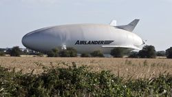 В Британии начались летные испытания гибридного дирижабля Airlander