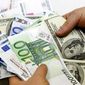 Курс доллара и евро на Forex внутри узкого диапазона 