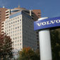 Volvo остановит производство машин в России