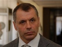 Власть твердит, что Москва «засыпала Крым деньгами». И где они?