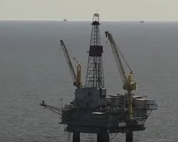 Путин согласился заморозить добычу нефти