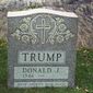 Стало известно, кто "похоронил" Дональда Трампа в Центральном парке Нью-Йорка