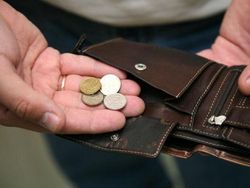 Темпы обрушения реальных доходов россиян достигли уровня кризисного 2008 г.