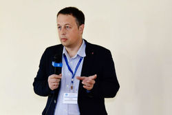 Известный экономист Константин Сонин покидает Россию