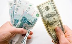Состоятельные россияне не верят в рубль