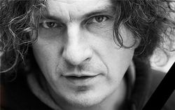 В Украине, Москве и Минске люди вышли на улицы помянуть Кузьму Скрябина