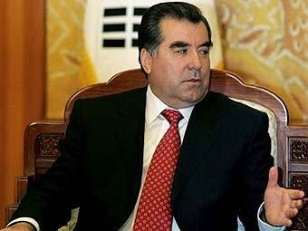 За что ЕС удостоил президента Таджикистана звания «Лидер XXI века»?