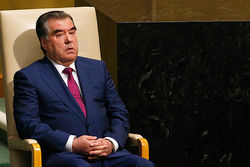 Бессрочное правление Рахмона грозит гражданской войной в Таджикистане