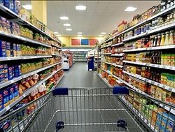 Уход украинских поставщиков взвинтит цены в магазинах Крыма – министр РФ