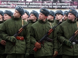 Российских срочников обманом завлекают в Донбасс – солдатские матери