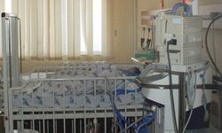 Умер 6-месячный малыш, которого в Армении штыком пытался заколоть солдат РФ