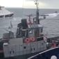 Военный корабль США попал в аварию, погибли 7 моряков