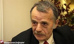 Джемилев: Из Крыма выехало 19 тысяч человек 