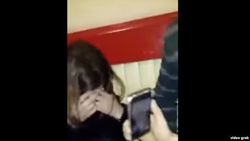 В Москве созданы группы, защищающие киргизских девушек от так называемых патриотов 