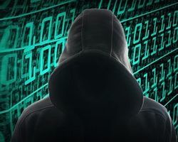 Серверы штаба Макрона атаковали хакеры ГРУ - СМИ 