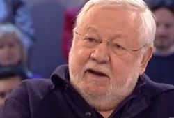 Умер известный итальянский актер Паоло Вилладжо