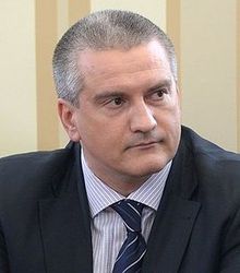 Аксенов уверяет, что крымских татар никто не похищает
