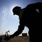Саудовская Аравия замораживает уровень добычи нефти до 2020 года