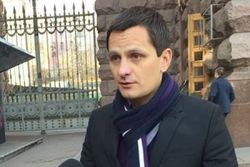 Депутата Киеврады от УДАРа задержали за взятку в миллион гривен