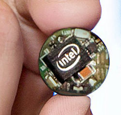 У Intel Curie для носимых гаджетов будет два варианта