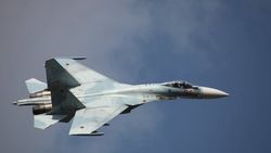 В Латвии объявили усиленную боевую готовность