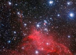 НАСА: новые снимки звездного скопления NGC 3572 поразили своей красотой