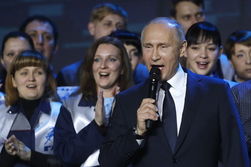 Высокий рейтинг Путина – это выражение слабости всех общественных институтов