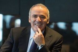 Каспаров: Цель Путина – отжать как можно больше территорий у соседей