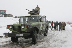 Военного положения не будет, но режим ЧС мало чем от него отличается – Луценко