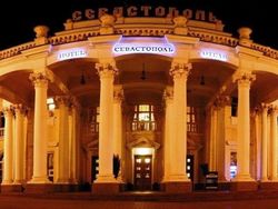 Севастополь предлагают закрыть для иностранцев, бомжей и бывших зеков