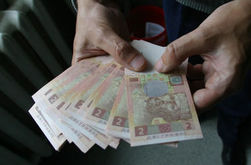 Украинки получают зарплату на 25-55 процентов меньше, чем мужчины