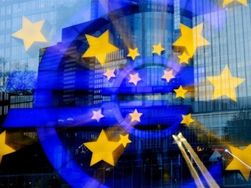Еврокомиссия официально инициировала отмену виз для Украины
