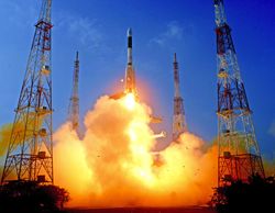 Индия вывела в космос 2-тонный спутник собственной ракетой-носителем