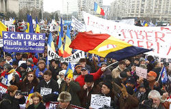Бухарест до сих пор лихорадит, эксперты говорят о революционной ситуации