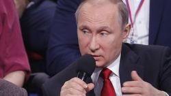 Интернет не может быть местом «расхристанной квазисвободы» – Путин