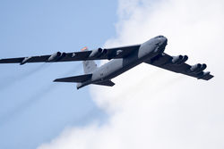 Стратегический бомбардировщик В-52