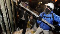 Штурм Украинского дома