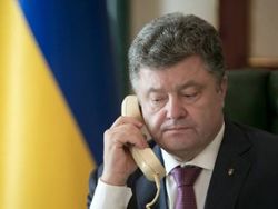 СМИ: Бездействие Порошенко может привести к скорой потере власти в Украине