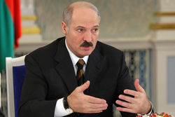 Александр Лукашенко балансирует между Россией, ЕС и войной в Украине